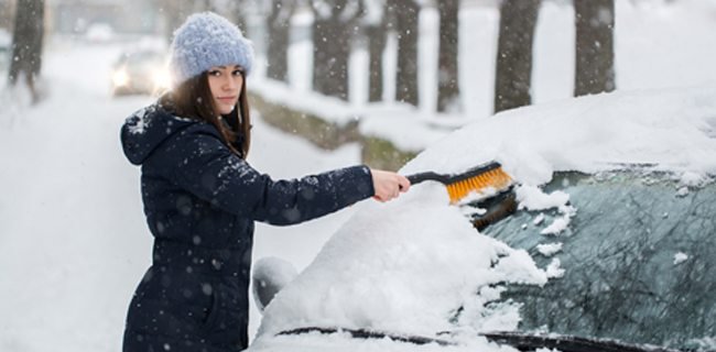 neve guida sicura pulizia auto
